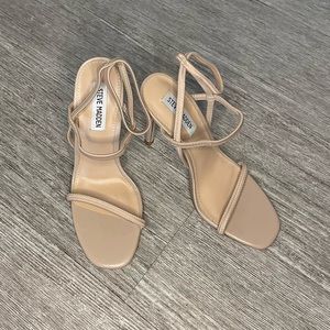 Steve Madden Nectur Strappy Sandal